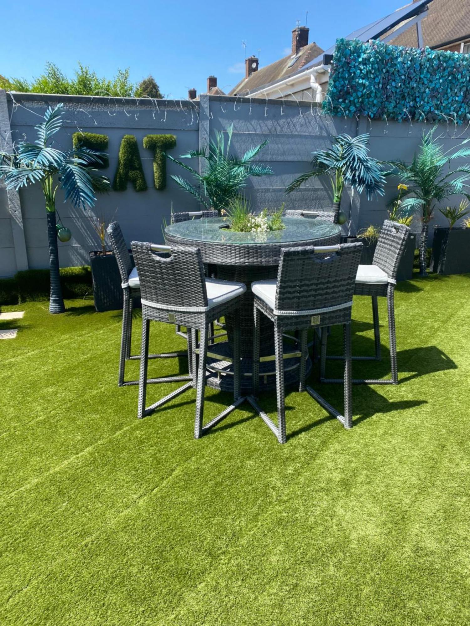 Mini Love Island Style Guest House Includes Personal Hot 24 Hour Swimming Pool, Outdoor Bathtub, Heated Dining Dome And Fire Pit, All This Is Secretly Located In The Busy Suburbs Of Nottingham Bagian luar foto